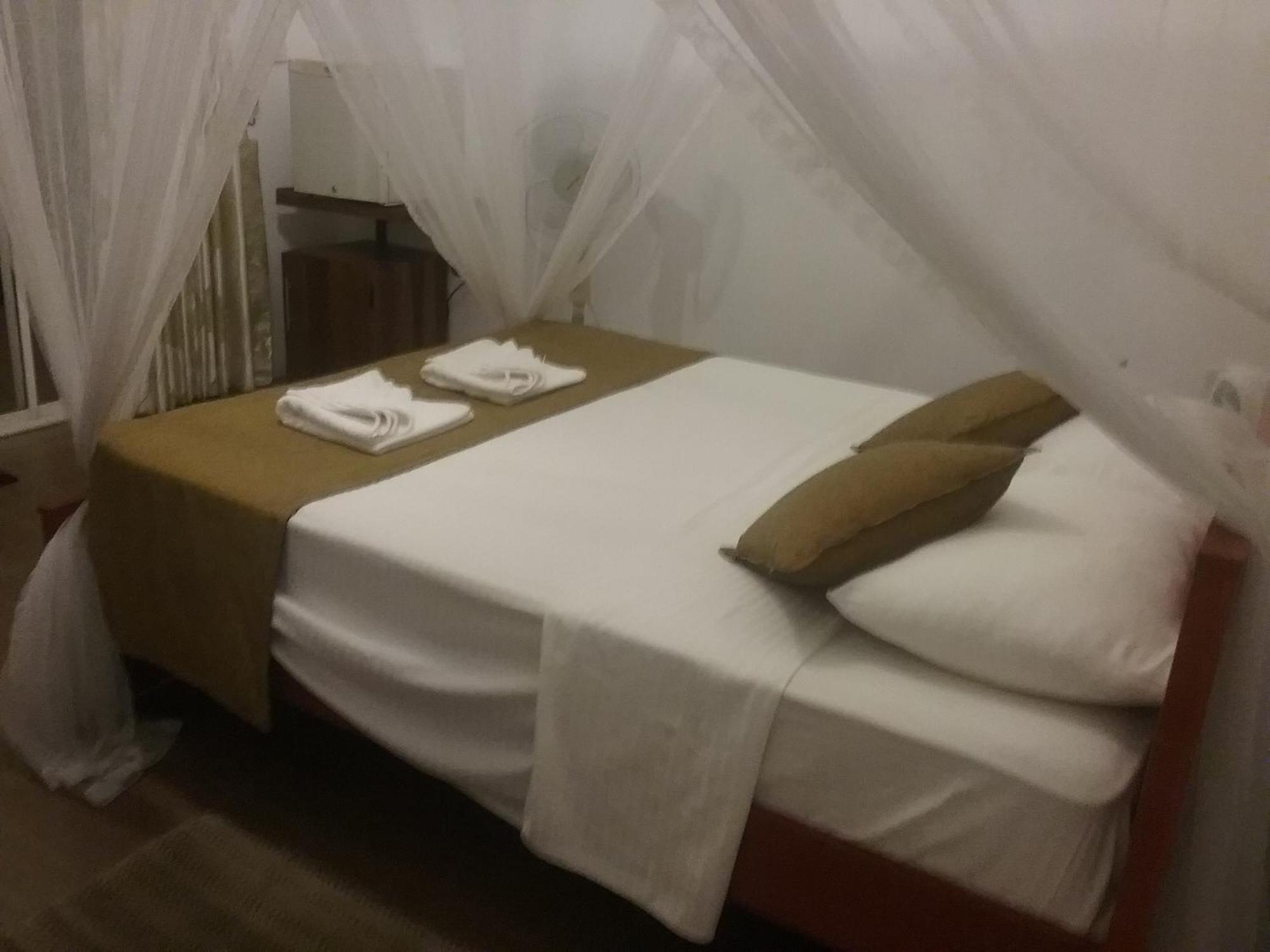 Ella Floating View Bed & Breakfast Luaran gambar
