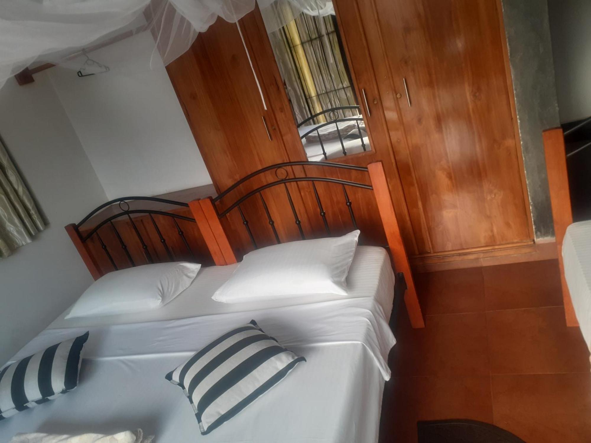 Ella Floating View Bed & Breakfast Luaran gambar