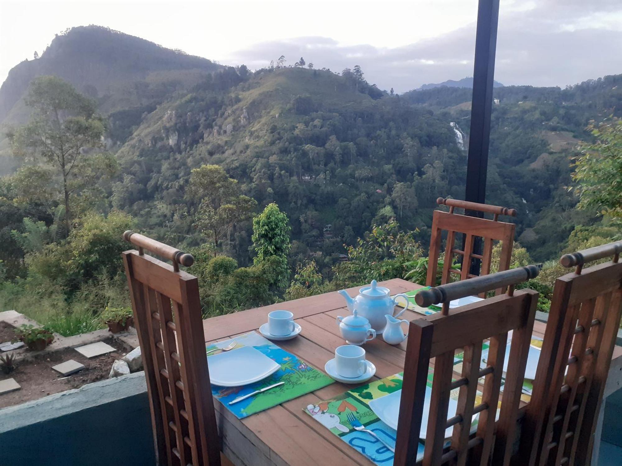 Ella Floating View Bed & Breakfast Luaran gambar
